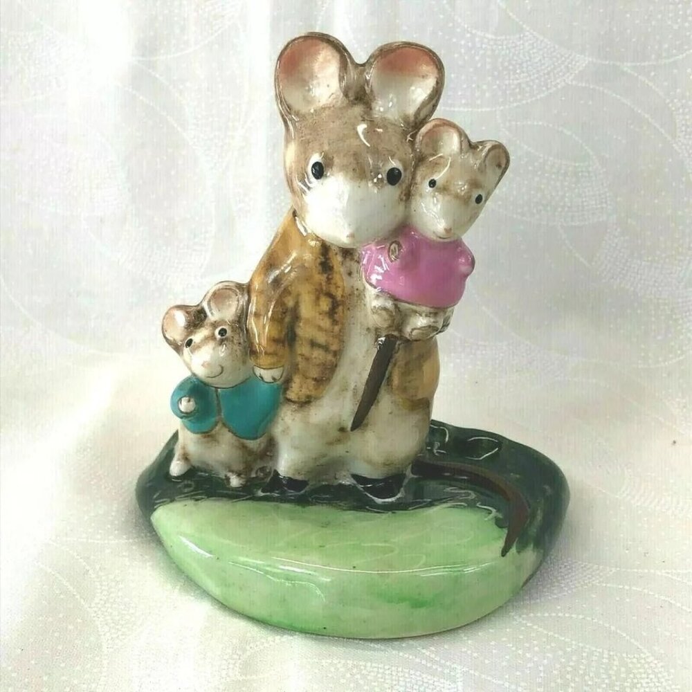 Beswick Kitty MacBride A Family Mouse Vintage Figurine 2526
